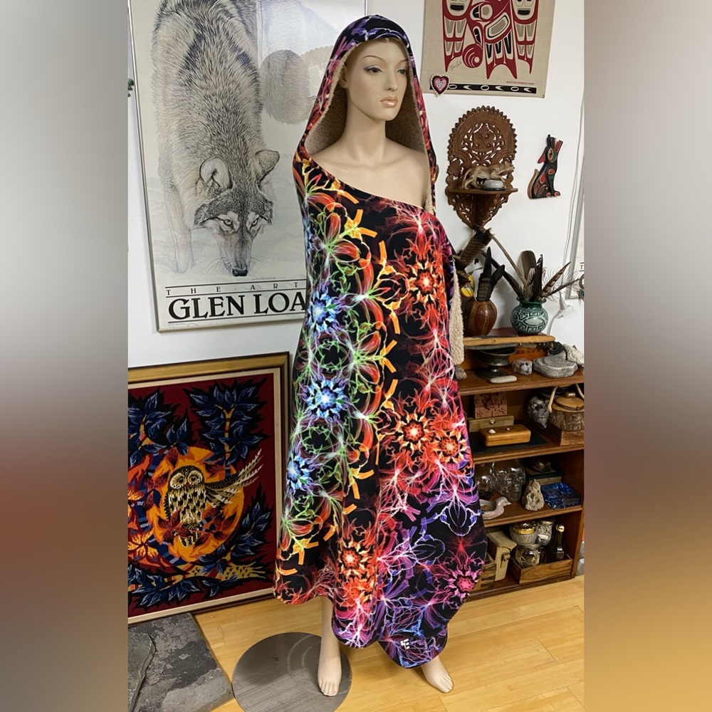 Psychedelic Mandala Sherpa-Lined Hooded Blanket